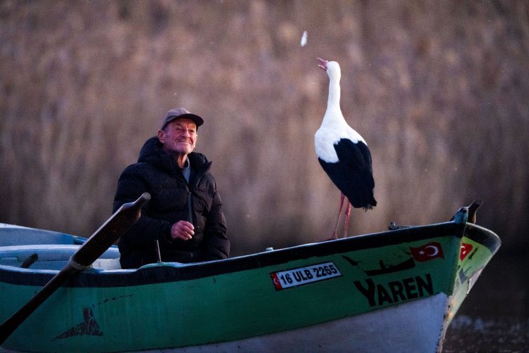 Göçünü bitiren #YarenLEylek Adem amcasına kavuştu