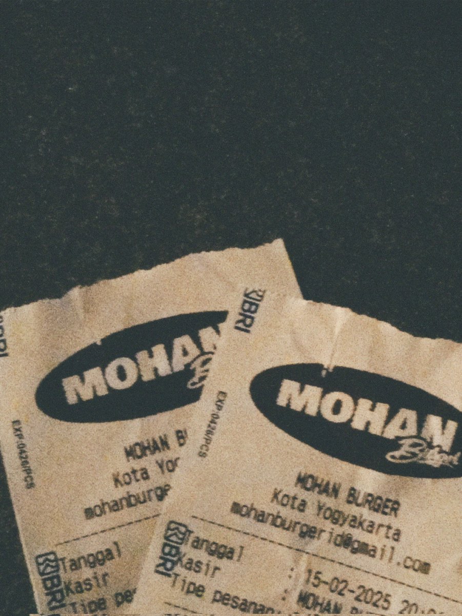 xokitty__1's tweet photo. Burger Mohan!! https://t.co/iMz9MyYXtj