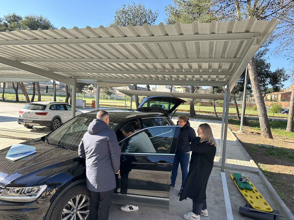 SEMES ITLS-España (@itls_spain) on Twitter photo Estamos en el Hospital General Militar de la Defensa, en Zaragoza, impartiendo una nueva edición del curso de instructores <a href="/ITLS/">International Trauma Life Support (ITLS)</a> <a href="/SEMES_/">SEMES</a>.
20 nuevos compañeros que se incorporarán a las diferentes sedes para hacer que #LaFamiliaITLSCrezca
#ITLSEspaña #ITLS #EnseñandoAEnseñar Estamos en el Hospital General Militar de la Defensa, en Zaragoza, impartiendo una nueva edición del curso de instructores <a href="/ITLS/">International Trauma Life Support (ITLS)</a> <a href="/SEMES_/">SEMES</a>.
20 nuevos compañeros que se incorporarán a las diferentes sedes para hacer que #LaFamiliaITLSCrezca
#ITLSEspaña #ITLS #EnseñandoAEnseñar