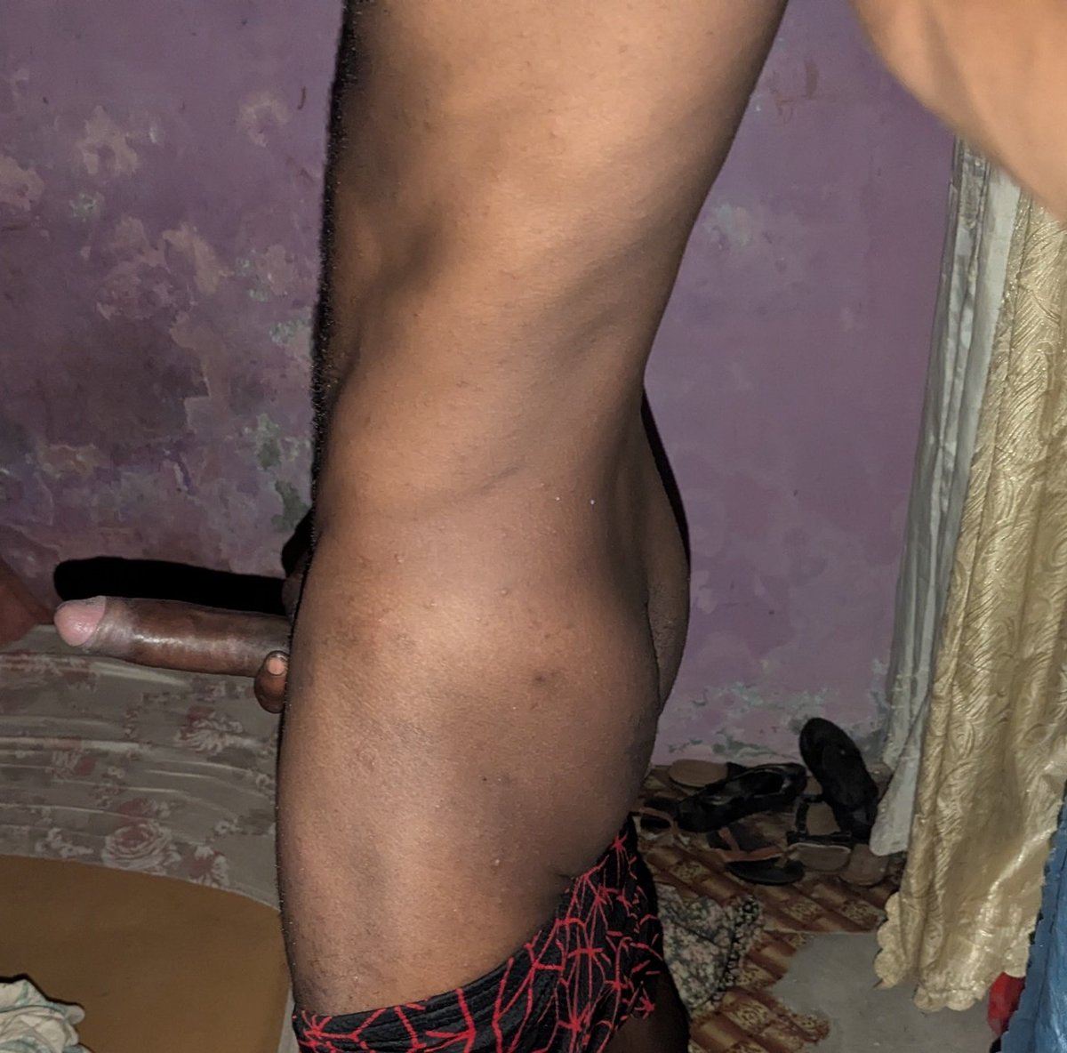 Horny asf 
Morning wood 🍆💦 up