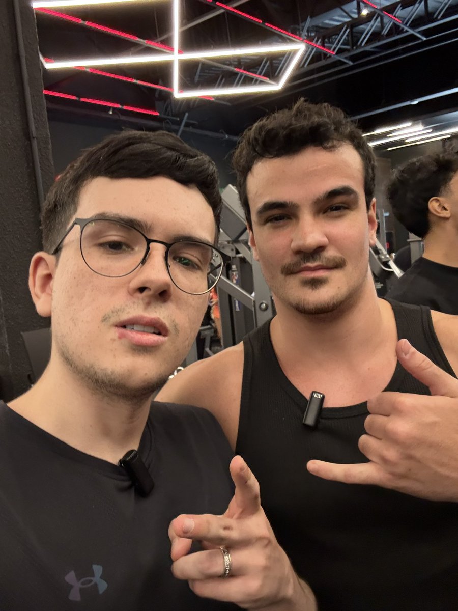 blackoutz tweet media