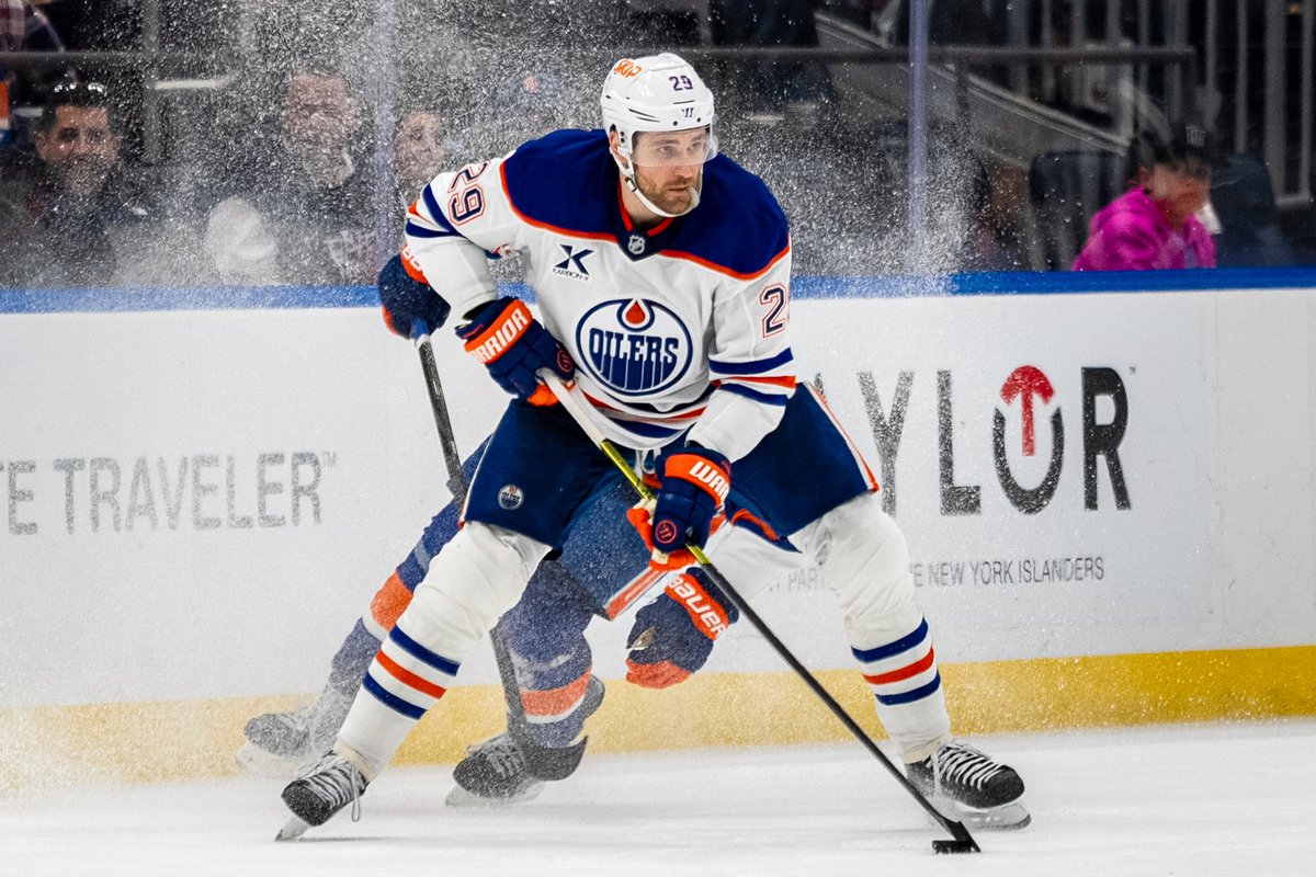 Most 100-point seasons since 2018-19...

Leon Draisaitl (EDM): 6*
Connor McDavid (EDM): 5
Nathan MacKinnon (COL): 3*
Nikita Kucherov (TB): 3

*Includes this season

#LetsGoOilers