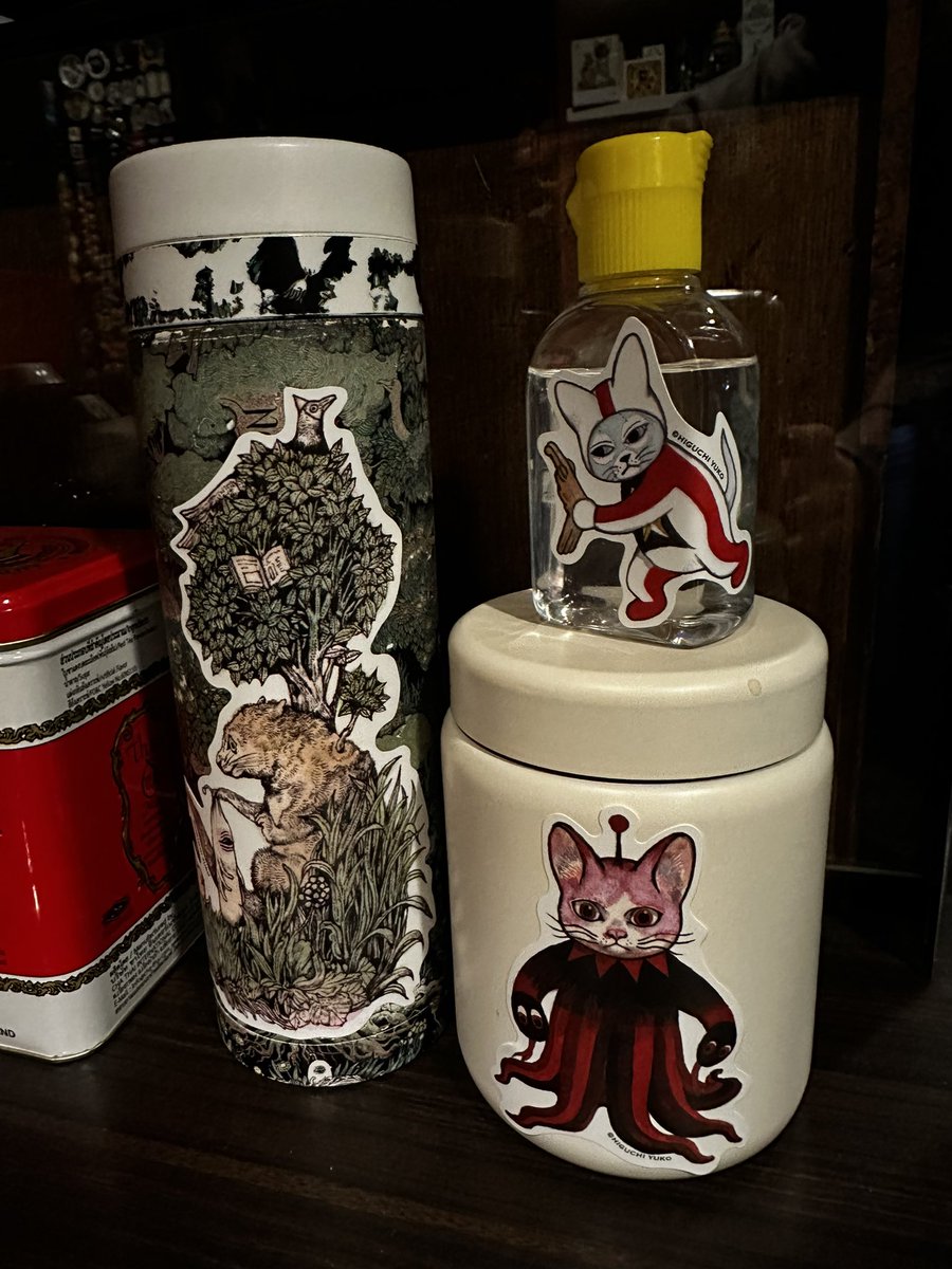 ユポシート。 なかなかこちら便利なんです。 水に強く平たいところなら