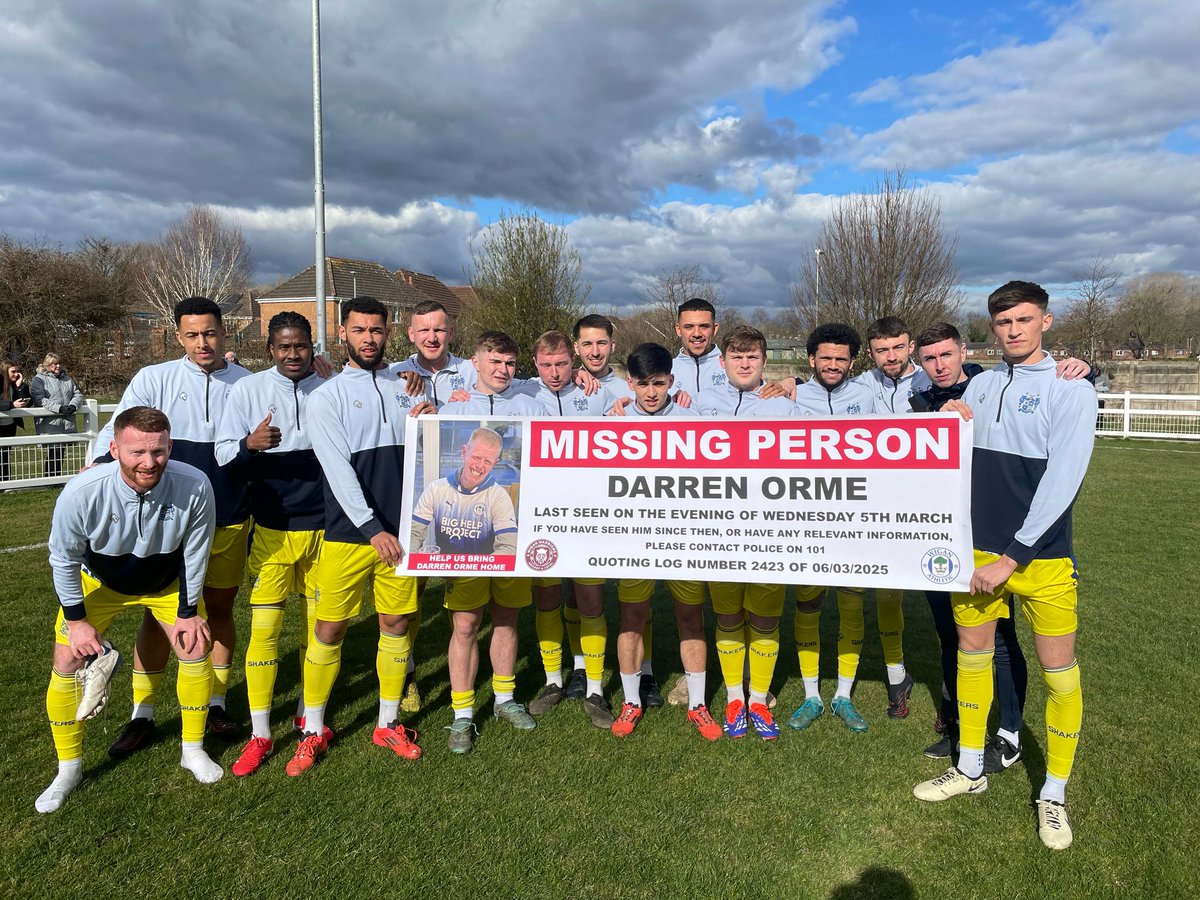 buryfcofficial's tweet image. In times like this, the football family needs to come together.

FC St Helens v Bury FC 

Please come home, Darren 🙏

If anyone has any information on Darren Orme's whereabouts, please contact @GMPWigan immediately. 👇

#bury #buryfc #sthelens #nonleague