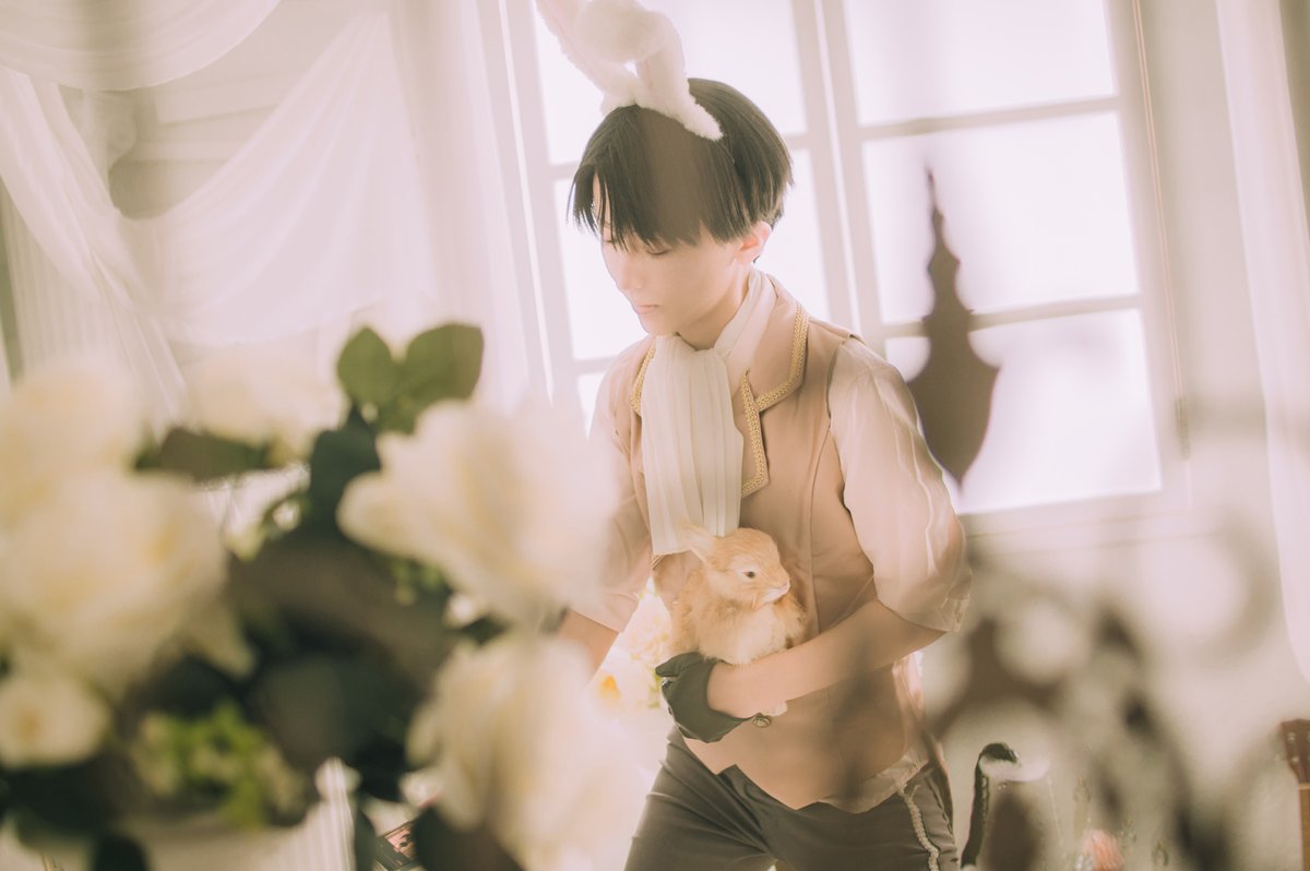 noybcc's tweet image. Happy Easter🐰

#cosplay #cos #atackontitan #Eren #Levi #easterbunny