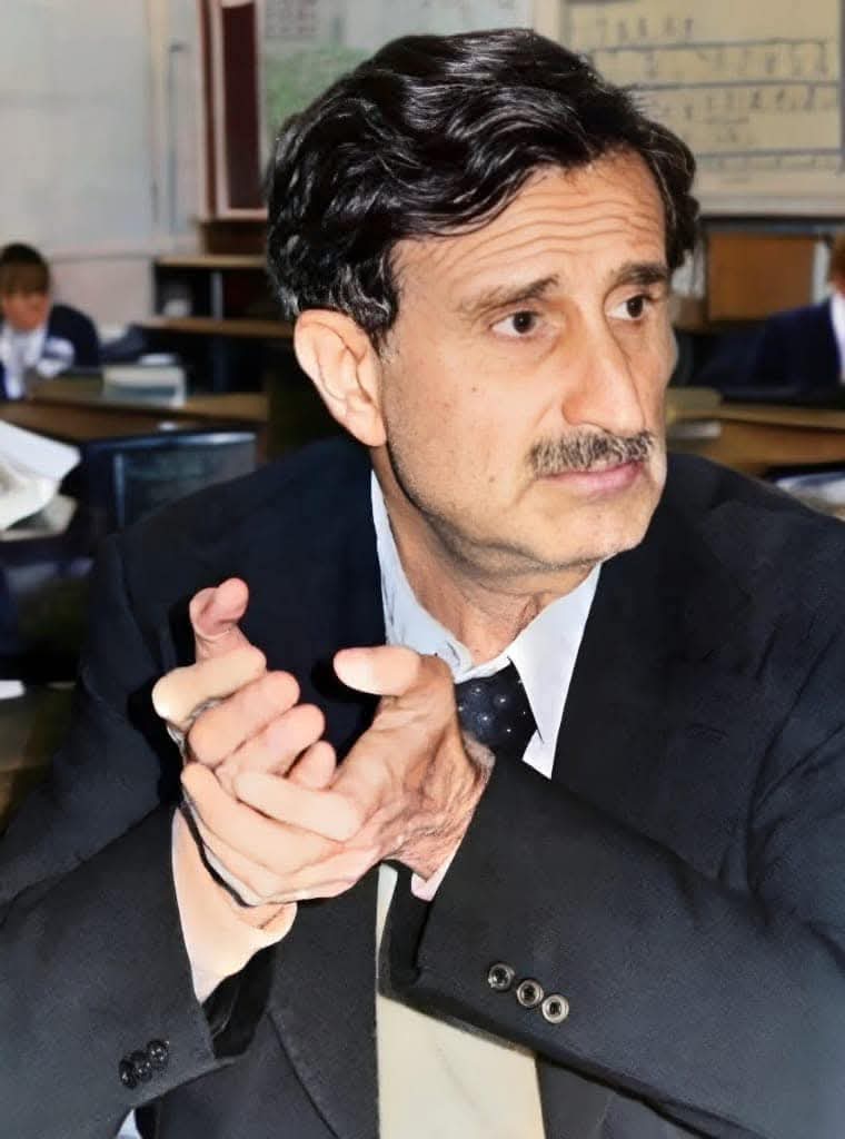 صــبــرنــا وصــمــدنــا .. وانــتــصــر الــمــعــلّــم !!
#كمال_جنبلاط 
#صبرنا_وصمدنا_وانتصرنا 
#١٦_آذار