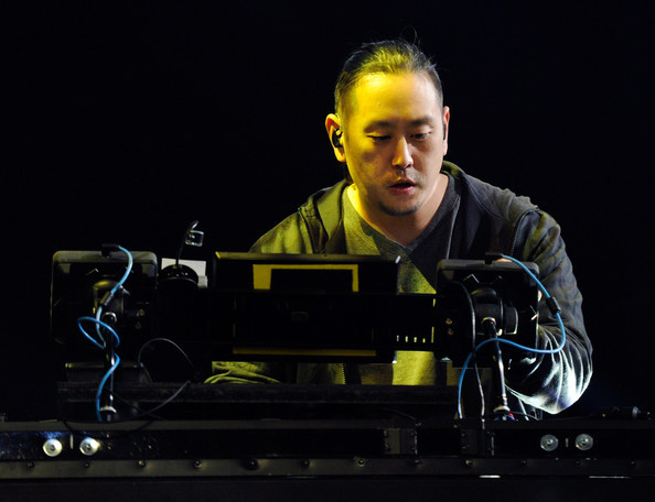 Happy Birthday Joe Hahn 🎧

You are a visionary behind so many music videos for Linkin Park and incredible DJ that helped create music that has touched so many lives ❤️