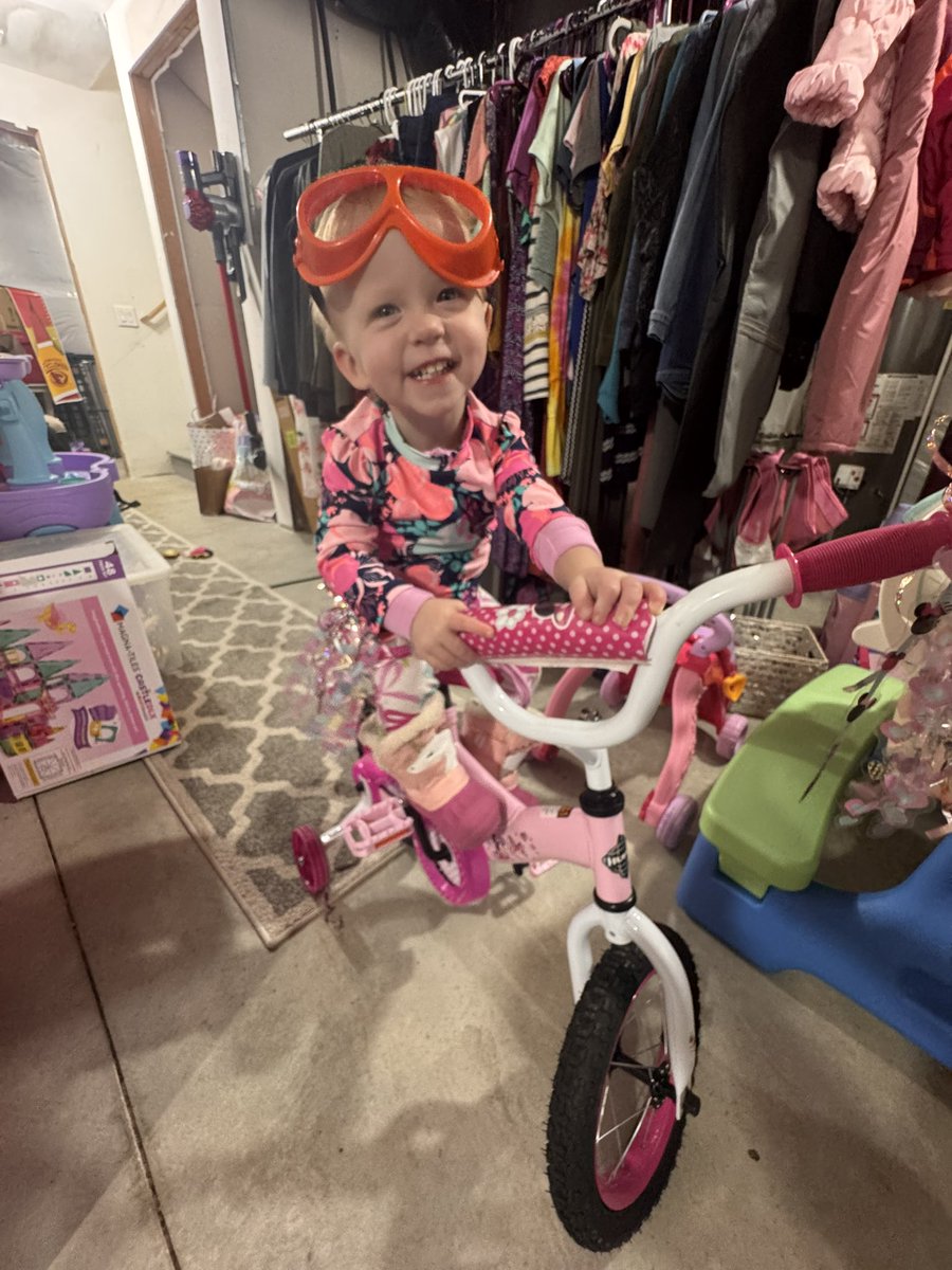 Matt Van Winkle tweet media