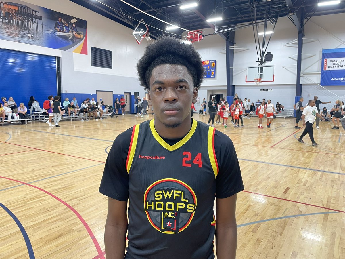 hoopseen's tweet photo. #ConradFossMemorial 16U: Timarian Howard scored 16 points to lead @swfl_hoops to a victory this morning. He’s the definition of production https://t.co/Y71zogdNOC