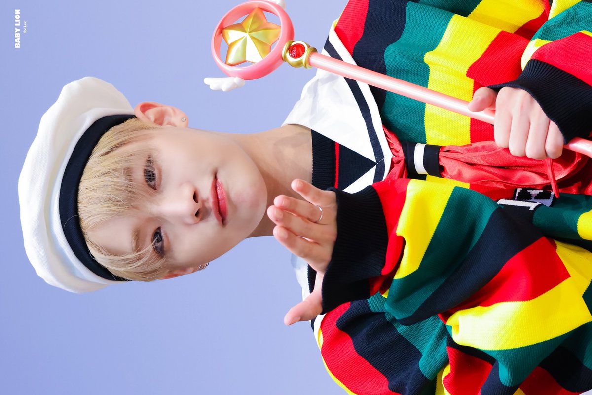BABY_LION_LEX's tweet photo. 💚 𝗛𝗔𝗣𝗣𝗬 𝗟𝗘𝗫 𝗗𝗔𝗬 💚

🎉생일 너무 축하해 내가수🎉

우리 내년에도 앞으로도 함께 행복하자🫶🏻

#나는_정말정말_너를좋아해
#Magic_falling_for_LEX
#XODIAC #소디엑 #LEX #렉스 #조두현 https://t.co/EVs2ZKpwh2