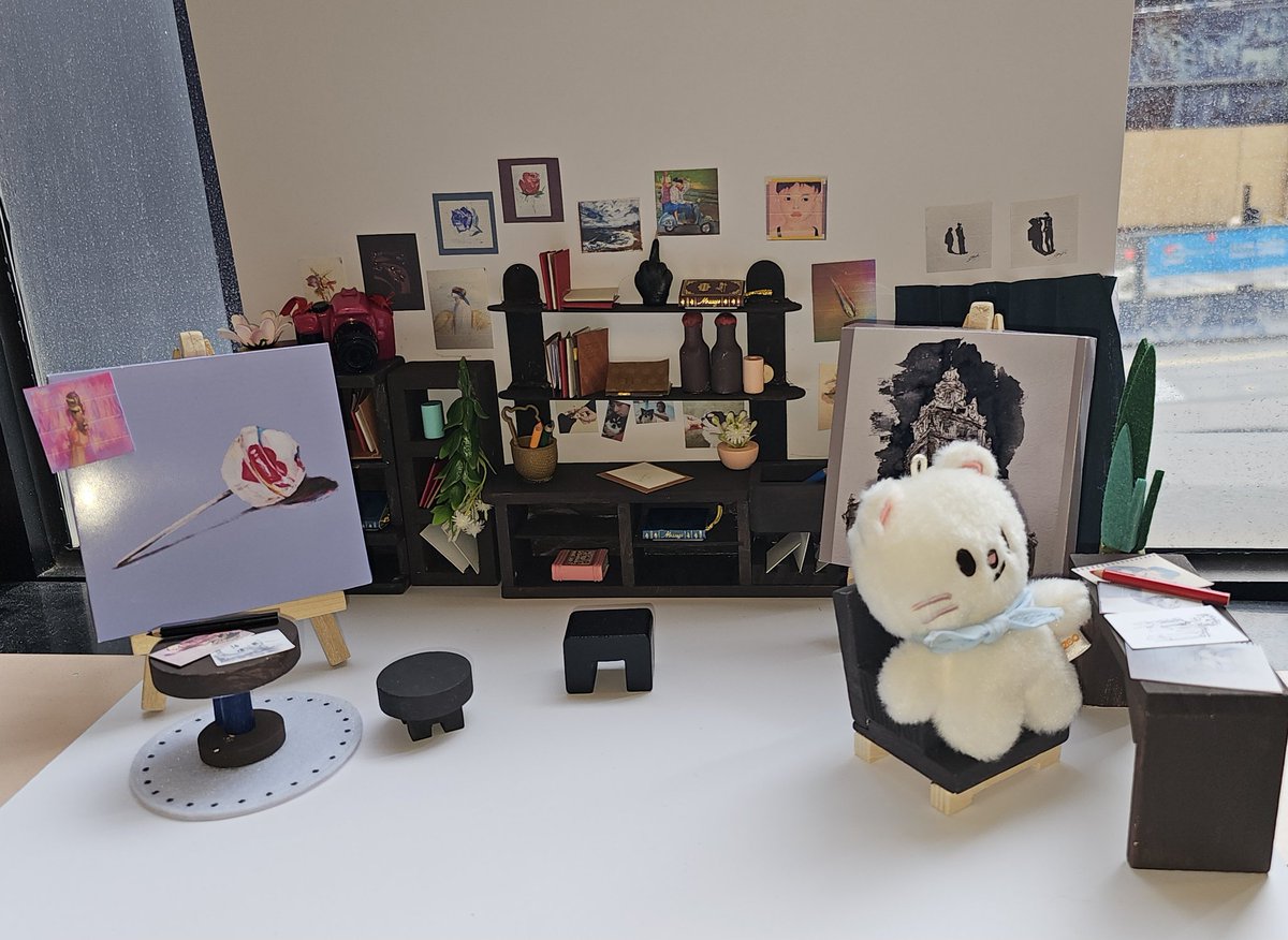 For this year's cupsleeves, I'm making little dioramas for each member. First up we have Hyun's art studio based on his bedroom. Lots of mess was made, but I'm happy with how it turned out!