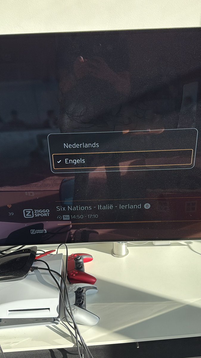 JorikSimonides's tweet photo. @ZiggoWebcare Het Engelse commentaar ontbreekt juist. Jullie hebben normaal extra audiospoor voor Engels commentaar, maar daar klinkt nu Nederlands commmentaar uit https://t.co/4CtPbsznH2