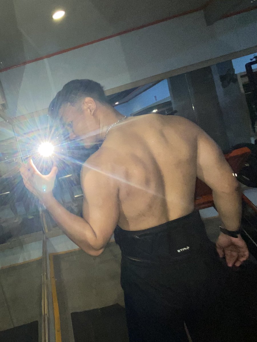 Gerlandanggara's tweet photo. A little bit of me https://t.co/qNud5Id5uU