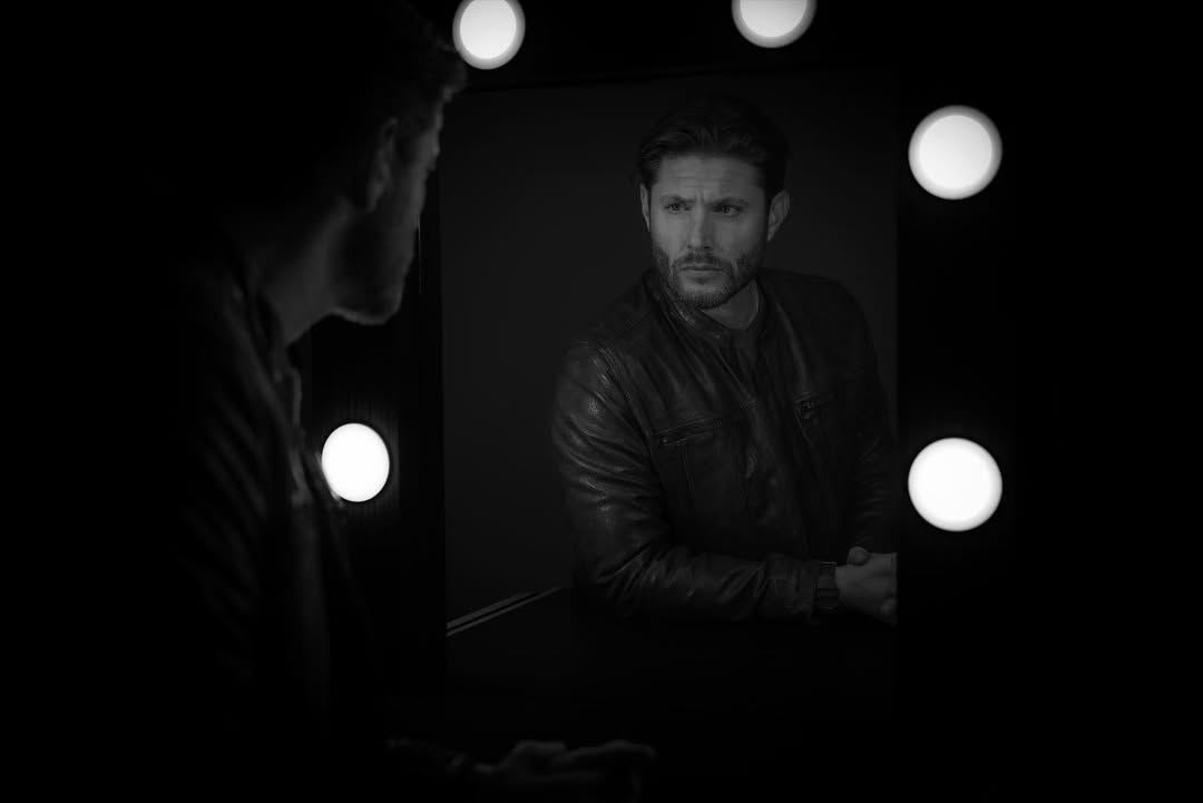 Soulmates_J2's tweet photo. #CountdownBTS
#Jensen❤️
My guy never disappoints 🥹❤️
Classic poses and awesome b/w clicks 🥰 https://t.co/AcP2mevhyU