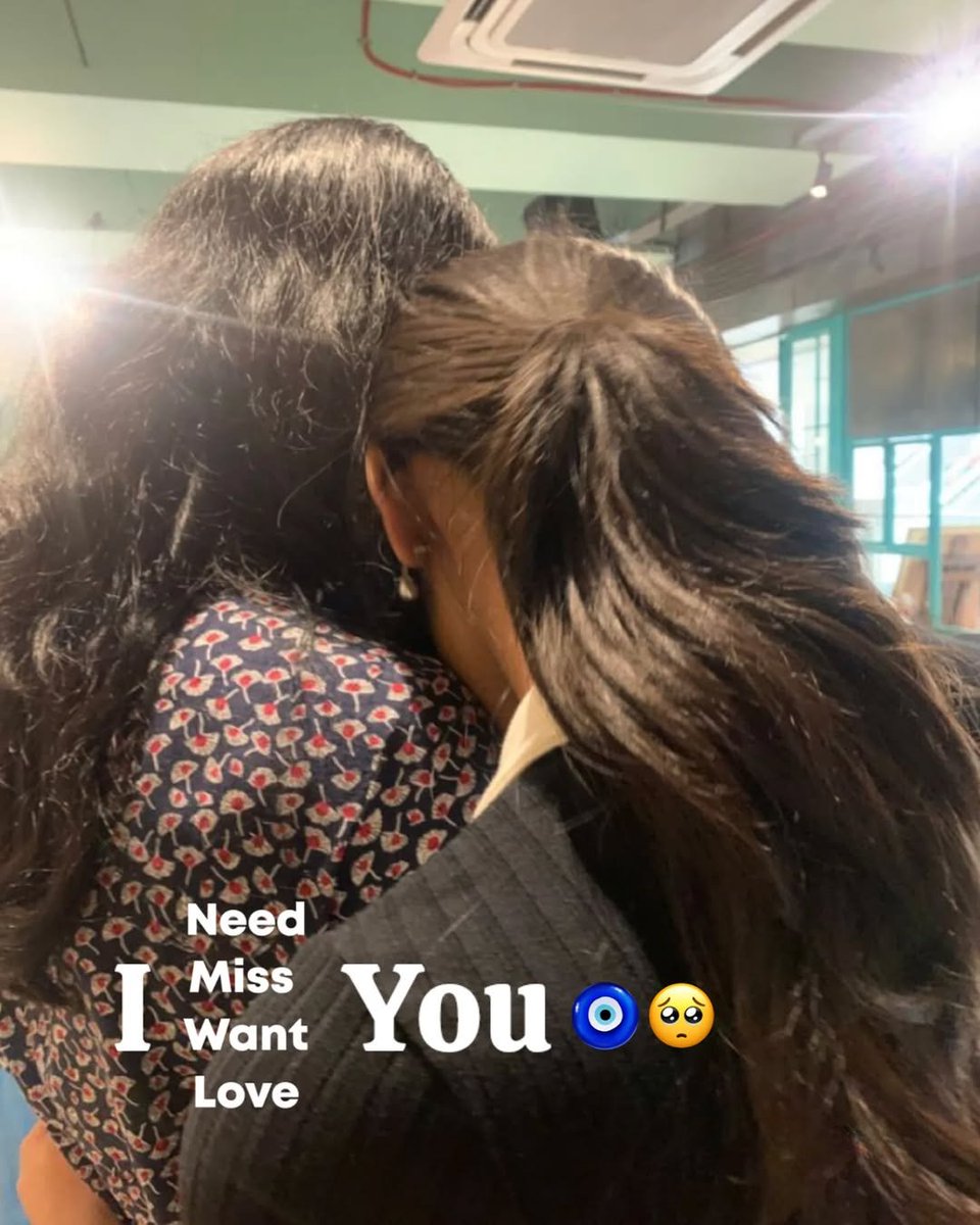 Sanjana86812's tweet image. 🥺✨💎🖤

#sislove #forever 
#likepost #followme