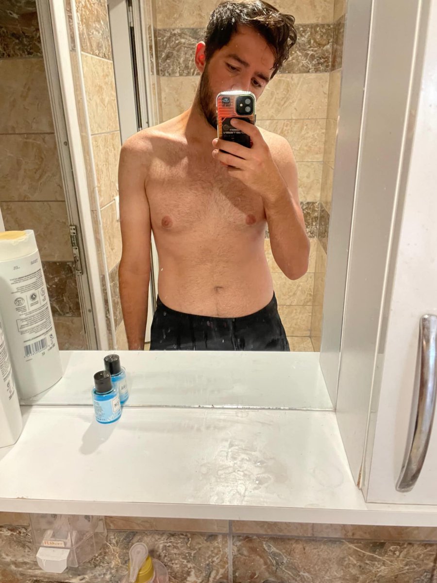 I need a dick to suck. 
#tunisia #gay