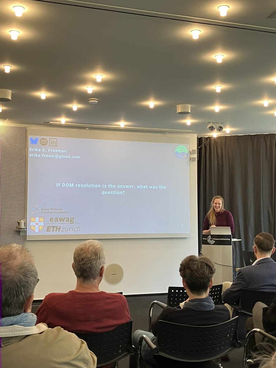 ecochangegroup's tweet image. Lots of learning, old and new friends, and excellent discussion about complex organic mixtures this week @ICBM_uol @hanse-ias.bsky.social 🇩🇪 including an outstanding talk by @ecfreewoman.bsky.social. Future of the field looks bright! 🤩