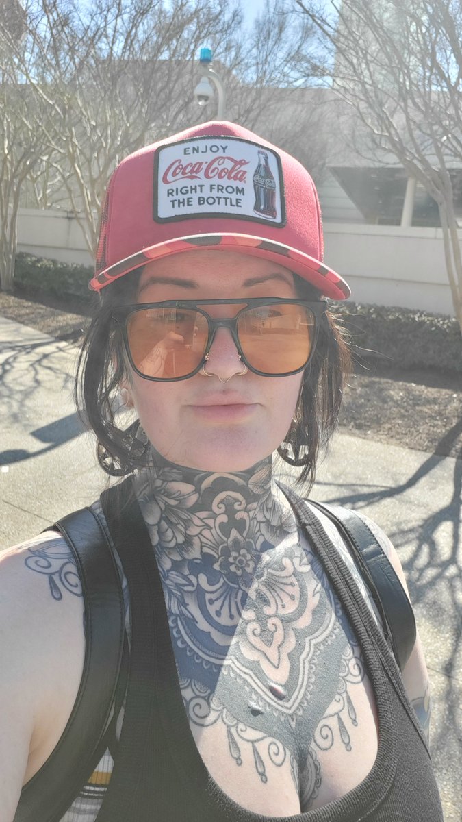 Studio Von YEG tweet media