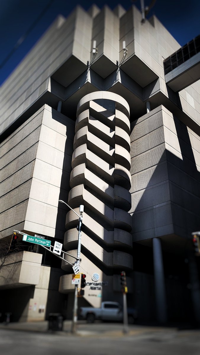 Studio Von YEG tweet media