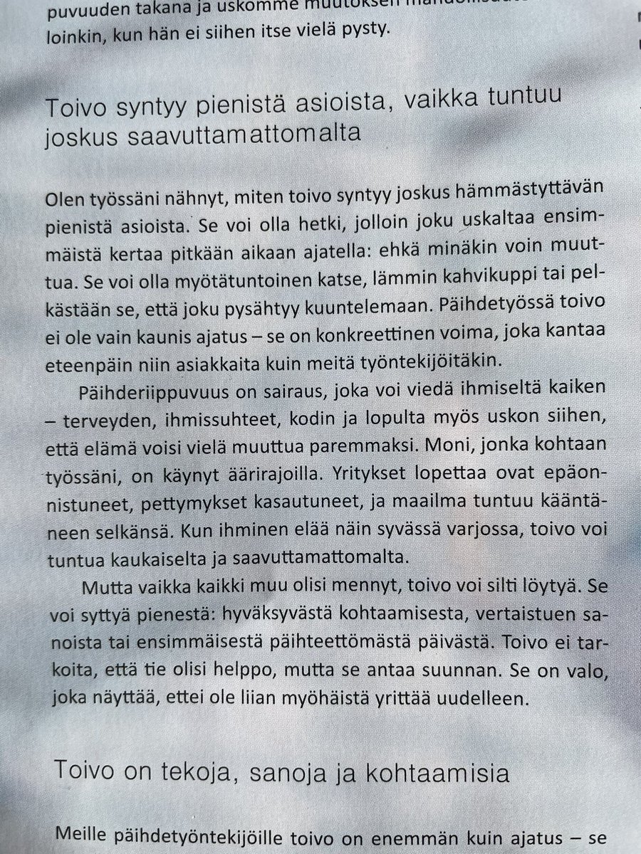 Sain kirjoittaa <a href="/akiltojenliitto/">A-Kiltojen Liitto ry</a> Vesiposti lehteen toivosta.
”Toivo ei ole lupaus nopeasta muutoksesta, mutta se on lupaus siitä, ettei kukaan ole yksin.”