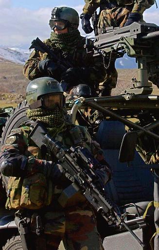 overSeasItaly's tweet photo. 9nl RGT Col Moschin #ItalianSOF https://t.co/2VCGhnejTw