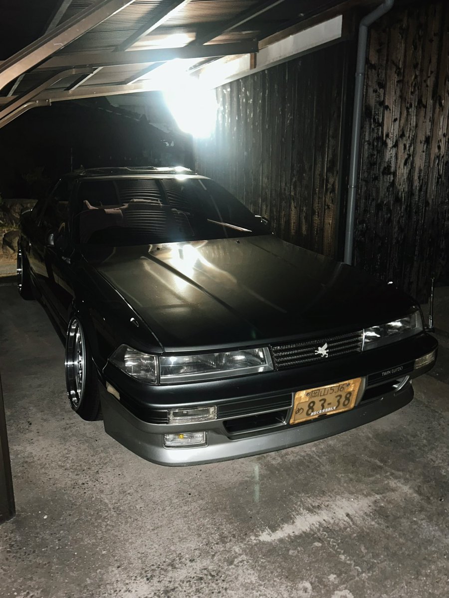 okayama8338's tweet photo. 知る人ぞ知る岡山のカッコエエヨツワの証
みらくる⭐︎ろまんす
カバーはもうつけて走ることはないけど🙃 https://t.co/CnJ5eyZnR9