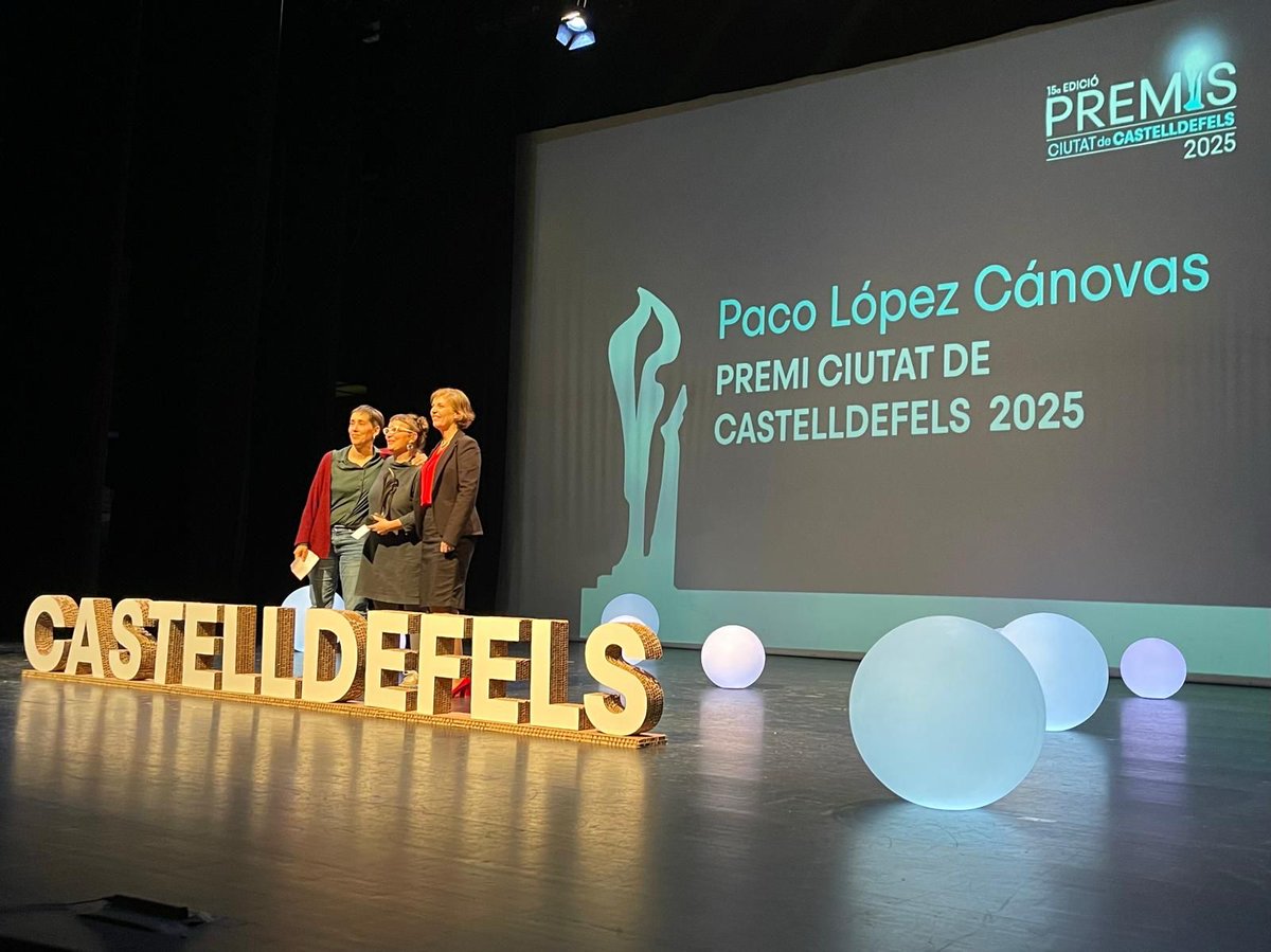 ACPCast's tweet image. Des de l’Agrupació de Cultura Popular de Castelldefels volem felicitar a Paco López i Canovas, fundador i expresident de l’entitat, que ha estat guardonat amb el Premi Ciutat de Castelldefels per la seva gran aportació a la cultura popular i tradicional catalana a Castelldefels.
