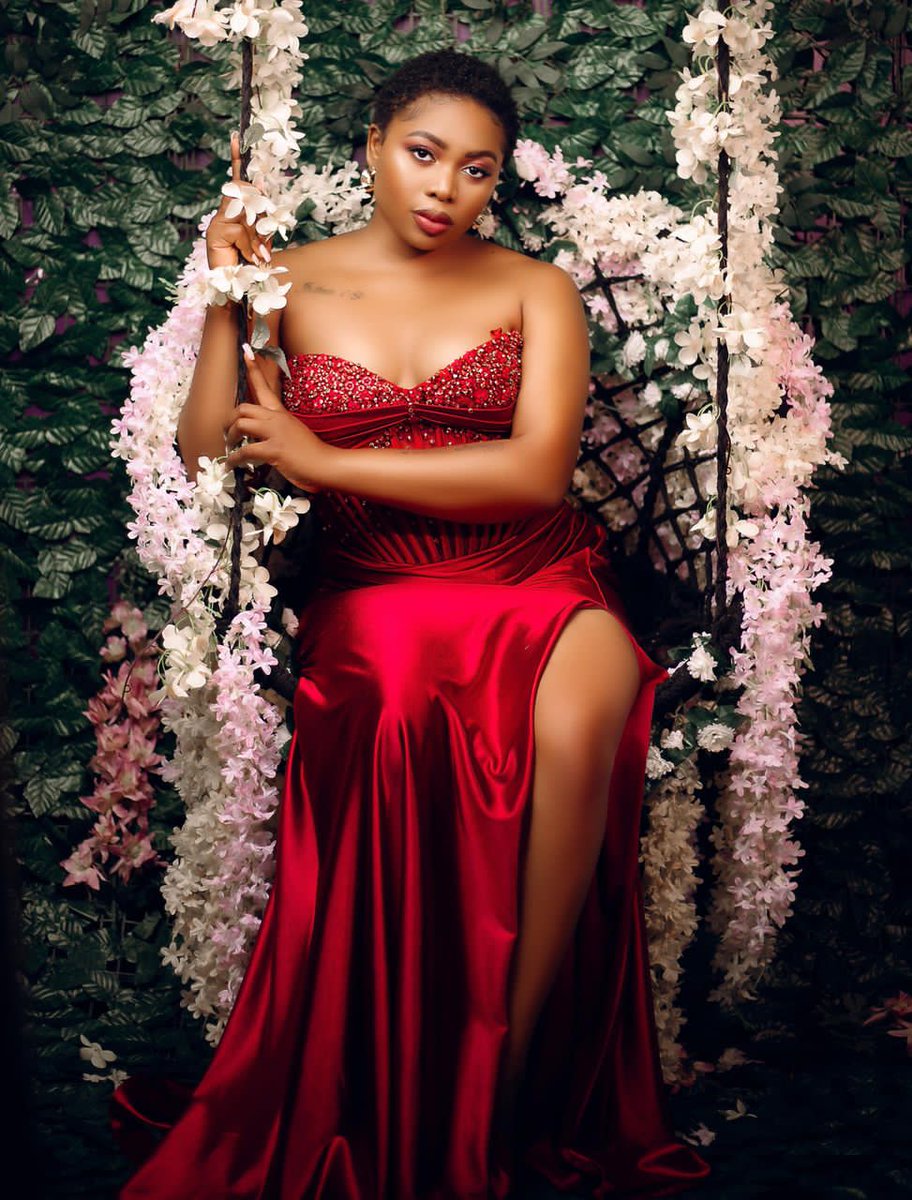 YBDpromotion's tweet photo. From us here, we wish Kanyere a happy birthday. Who's Kanyere ?

Kanyere whose real name is Asingya Shillah is a Ugandan Female Rnb, Zouk Musician. Who was Born in Kasese Municipality and started her music career in 2019.

#YBD || #SheraxManagement. https://t.co/Z8EVdqCqNa
