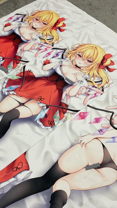 色校正届いた〜!生地が気持ち良すぎる 