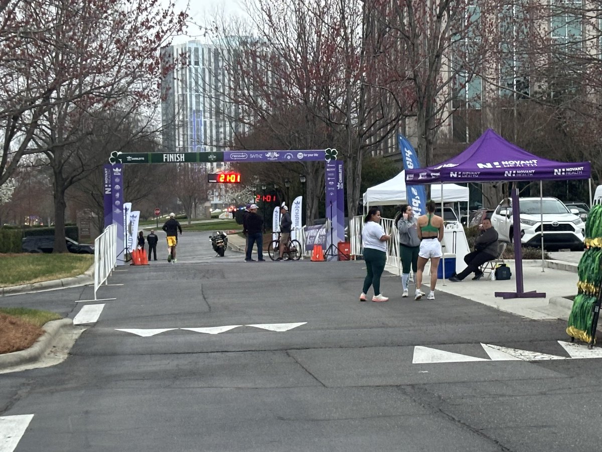 JBlanchard_16's tweet image. Lucky Day7k. #6amrun #alteregorunninf