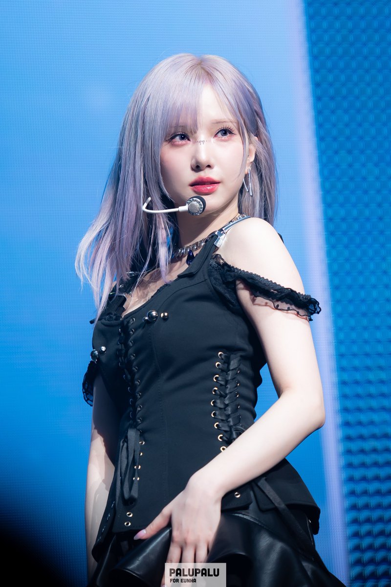 250309 10주년콘서트　JAPAN OSAKA

#VIVIZ #비비지 #은하 #eunha #ウナ
#gfriend #여자친구 #ヨジャチング　#ジーフレンド 

<a href="/GFRDofficial/">여자친구 GFRIEND</a>
