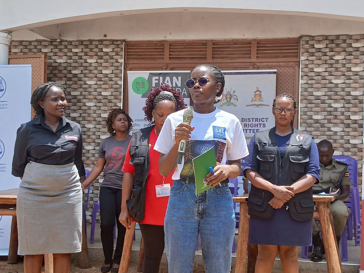 Wakiso district legal aid clinic ongoing at Bugiri landing site , katabi town council to address key issues on human rights violation <a href="/cbsfm_ug/">CBS FM UG</a> <a href="/WakisoHuman/">Wakiso District Human Rights Committee</a> <a href="/WakisoDLG/">Wakiso District Local Government</a> <a href="/FianUganda/">FIAN Uganda</a> <a href="/WonethaU/">WONETHAUg</a> <a href="/PoliceUg/">Uganda Police Force</a> <a href="/kasiryeElly/">kasirye Elly</a> <a href="/bbstvug/">BBS TEREFAYINA</a> <a href="/GovUganda/">Government of Uganda</a>