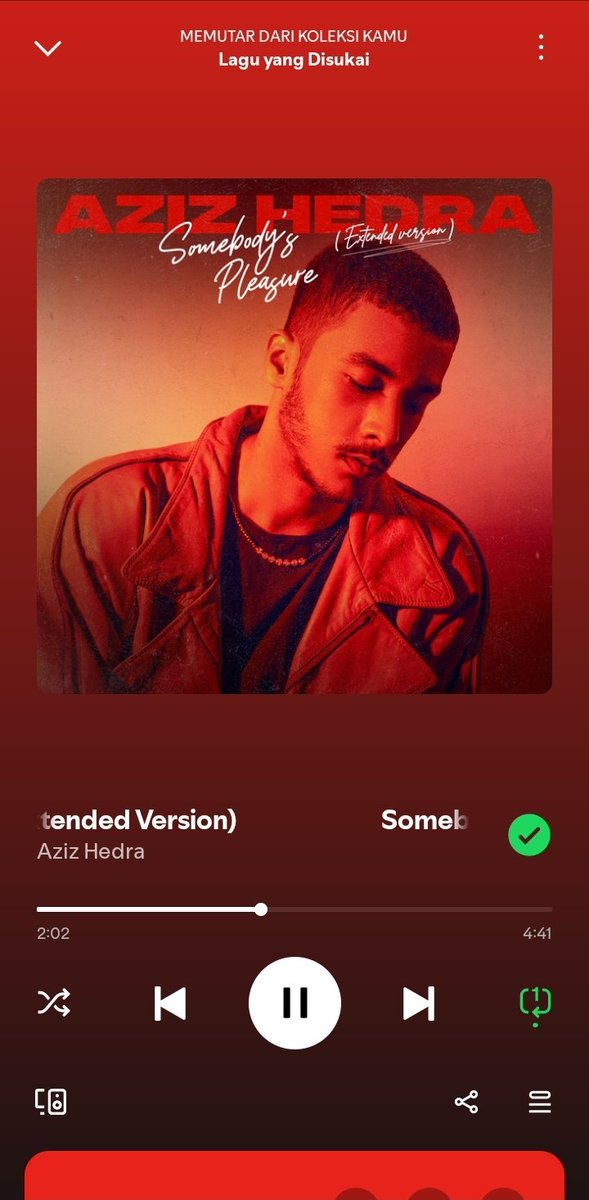 FloraaaRaaa's tweet photo. Tolong katakan kepada saya gimana lepas dari lagu ini? Candu banget ama nih lagu🙂 https://t.co/lQWPayHtio