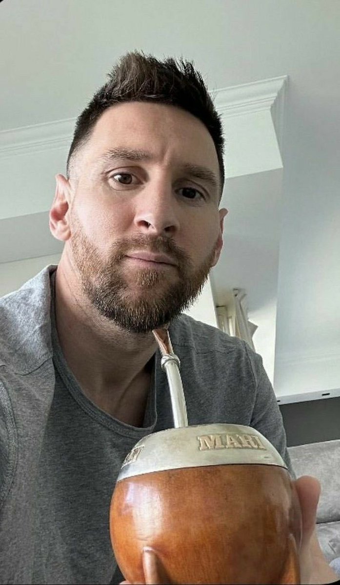 el sábado voy a dormir hasta tarde

yo ahora: