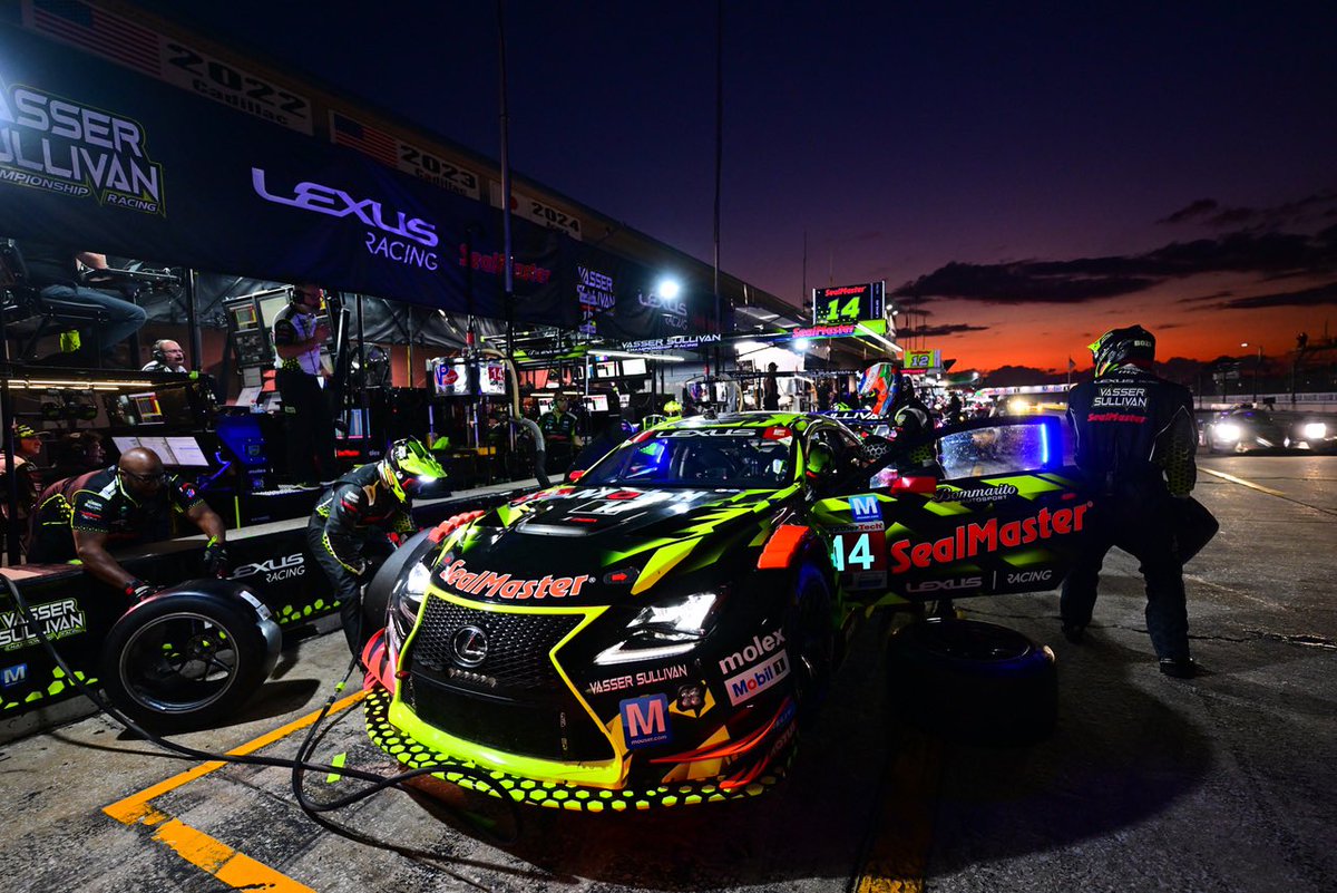Daytime to darkness…12 Hours starts soon 🕶️🔦

<a href="/IMSA/">IMSA</a> // <a href="/vassersullivan/">Vasser Sullivan</a>
