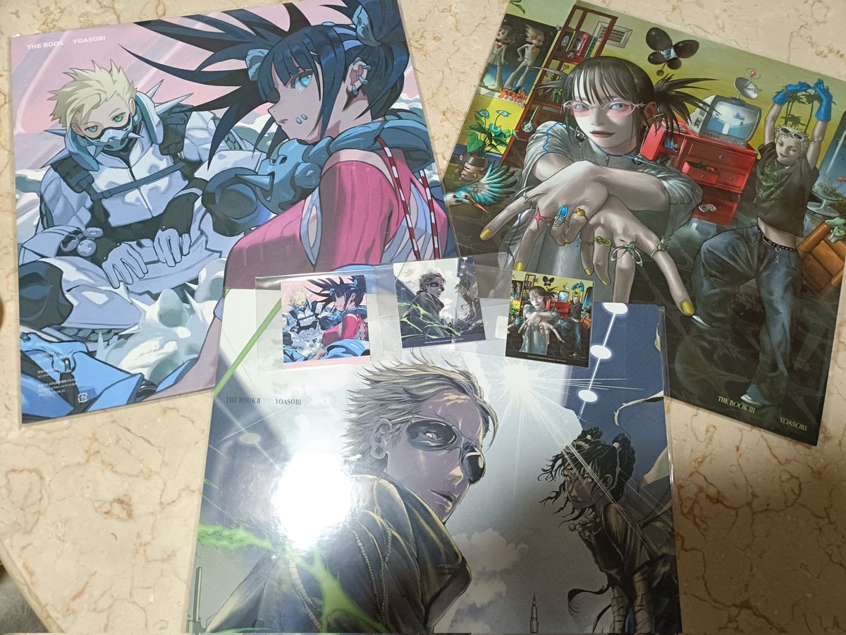 shun_3113's tweet photo. YOASOBI vinyls ♥️

#YOASOBI https://t.co/0qVzZlBAc5