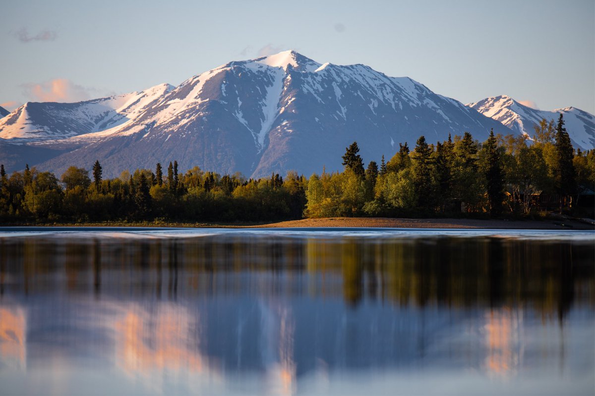Franklin_Graham's tweet image. “The Lord is my shepherd; I shall not want. He makes me to lie down in green pastures; He leads me beside the still waters. He restores my soul; He leads me in the paths of righteousness for His name’s sake.” (Psalm 23:1-3) #Alaska