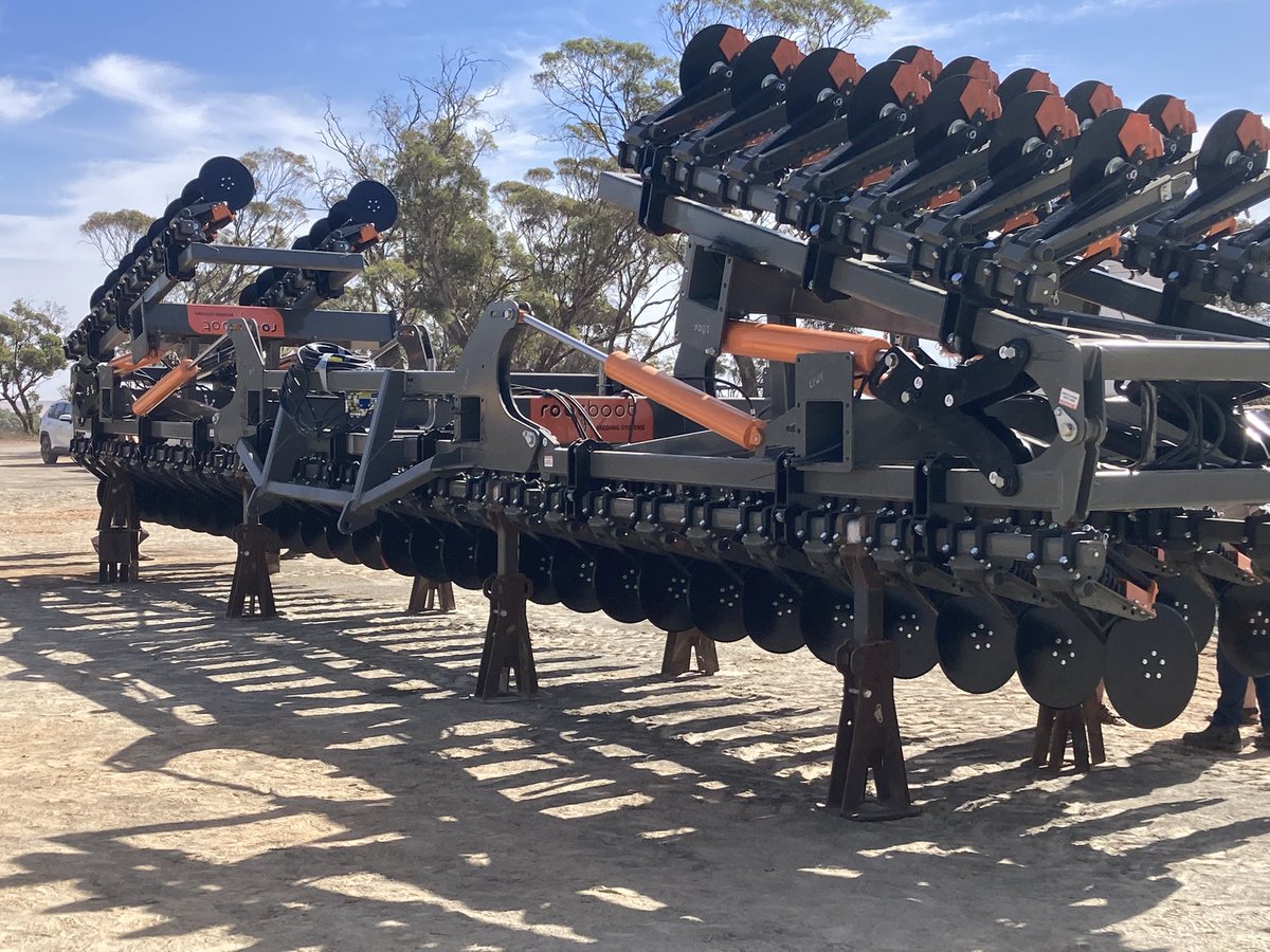 NoTillBill's tweet image. It was also fantastic to visit #RootBoot - a very interesting design 👏👏👏 well done