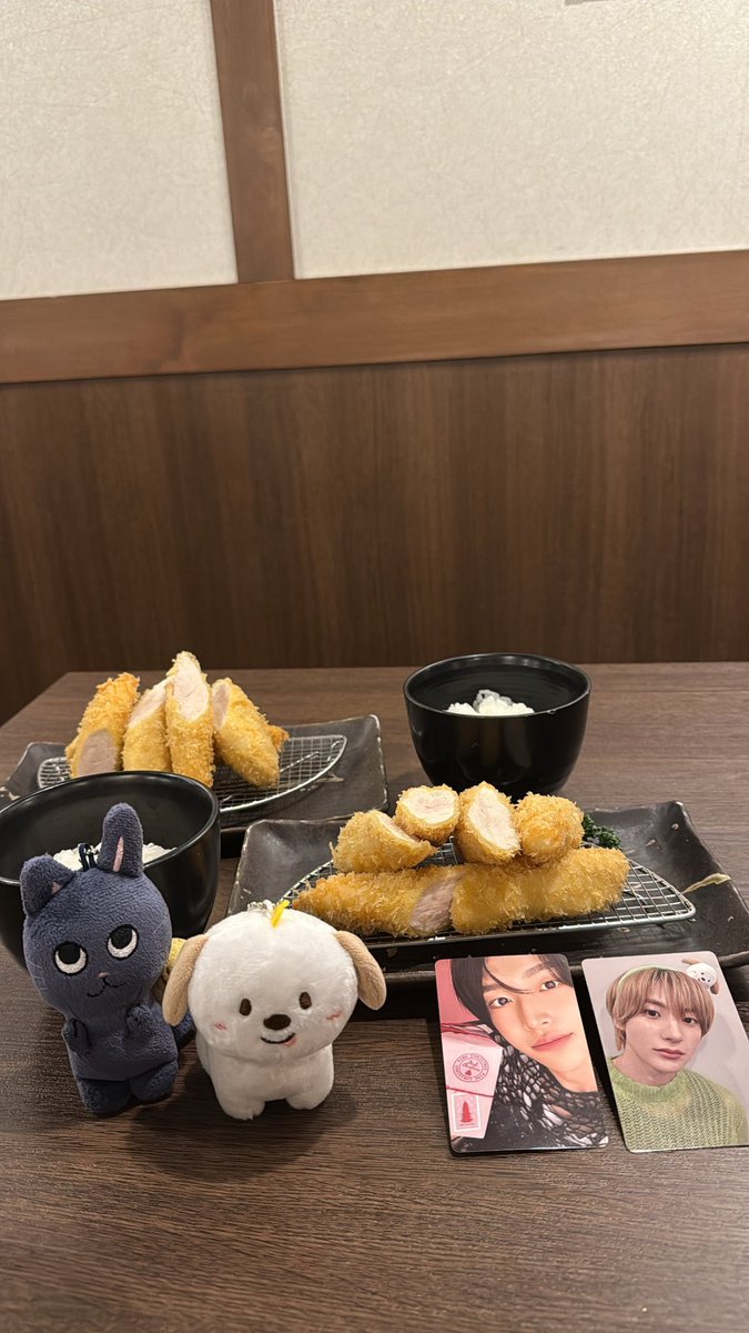 antonchan_nn's tweet photo. 𝚆𝙾𝙽𝙱𝙸𝙽＆𝙰𝙽𝚃𝙾𝙽
ゆーみちゃんとお祝いできた🥂🤍
ケーキめっちゃかわいい꒰ ྀི ∩⸝⸝∩ ꒱♥︎
次はケースタっ🥰 https://t.co/AYV2tDSCeb