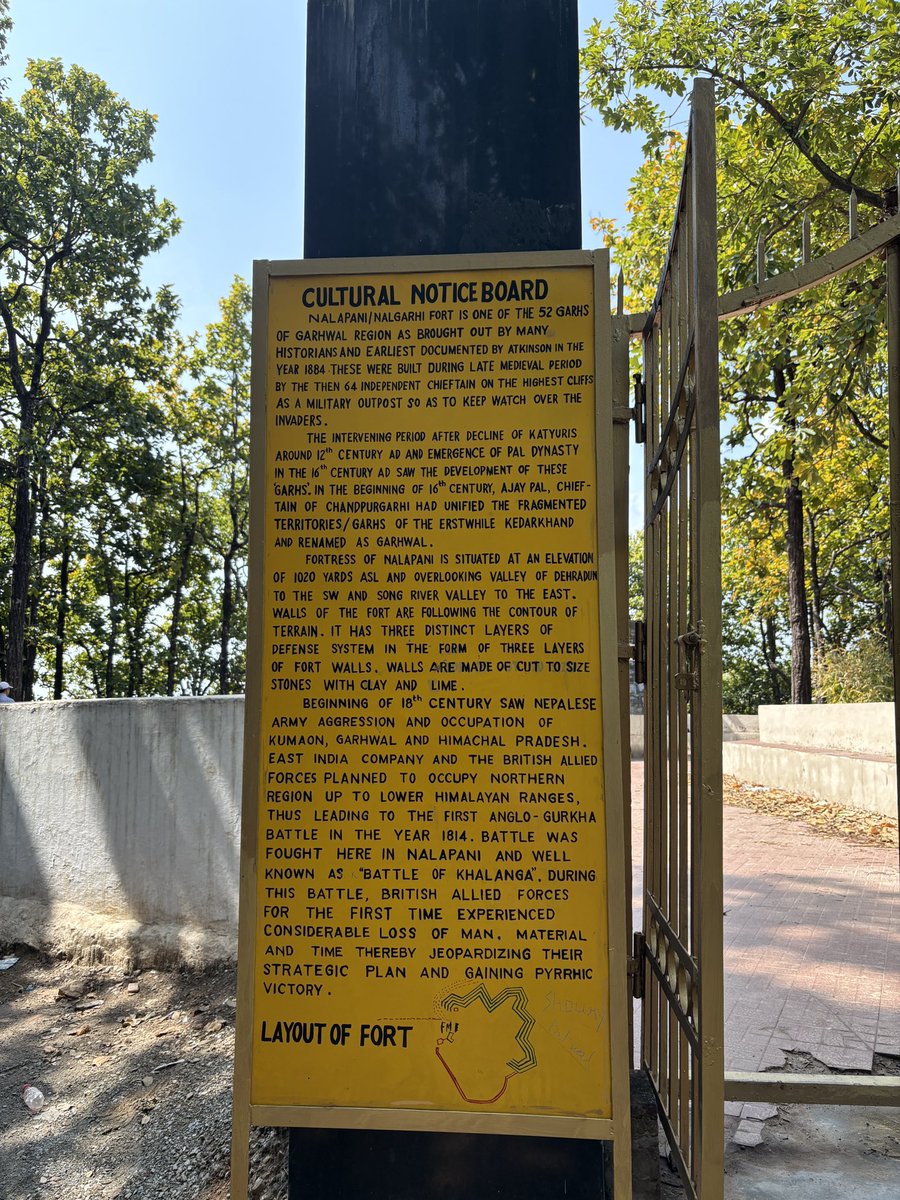 sclekhak's tweet photo. The respect and honor shown by the British towards the Gurkha soldiers for their unmatched courage is a powerful reminder of the bond built on honor, respect, and sacrifice🇳🇵🤝🇬🇧 @Dehradun https://t.co/wjQqTAtyRD
