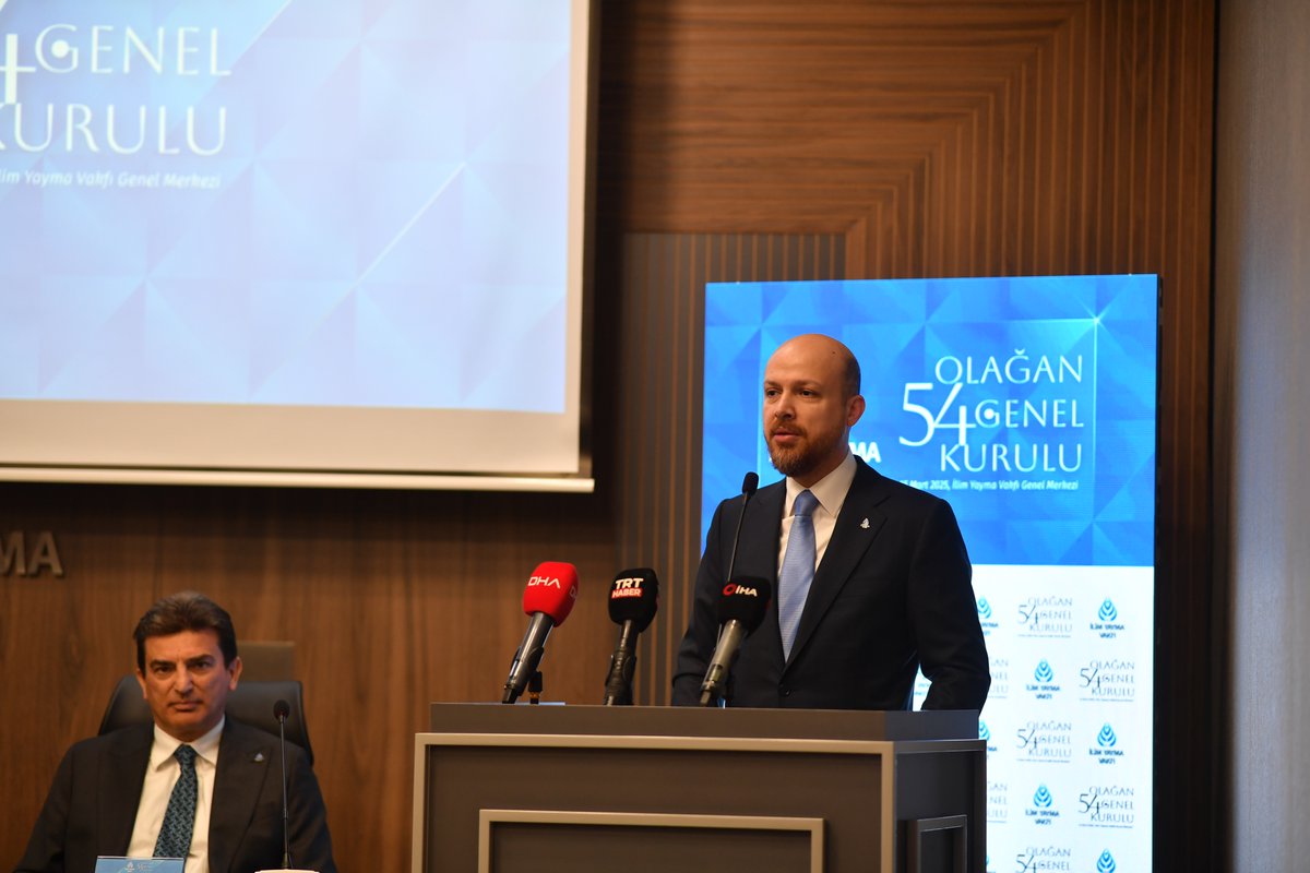 ilimyaymavakfi's tweet photo. Vakfımızın 54. Olağan Genel Kurulu, Eski TBMM Başkanı Prof. Dr. Mustafa Şentop, AK Parti Genel Başkan Yardımcısı Mustafa Demir, İstanbul Valisi Davut Gül, BAYKAR Yönetim Kurulu Başkanı Selçuk Bayraktar, kıymetli kurucu üyelerimiz ve değerli misafirlerimizin katılımlarıyla gerçekleştirildi.