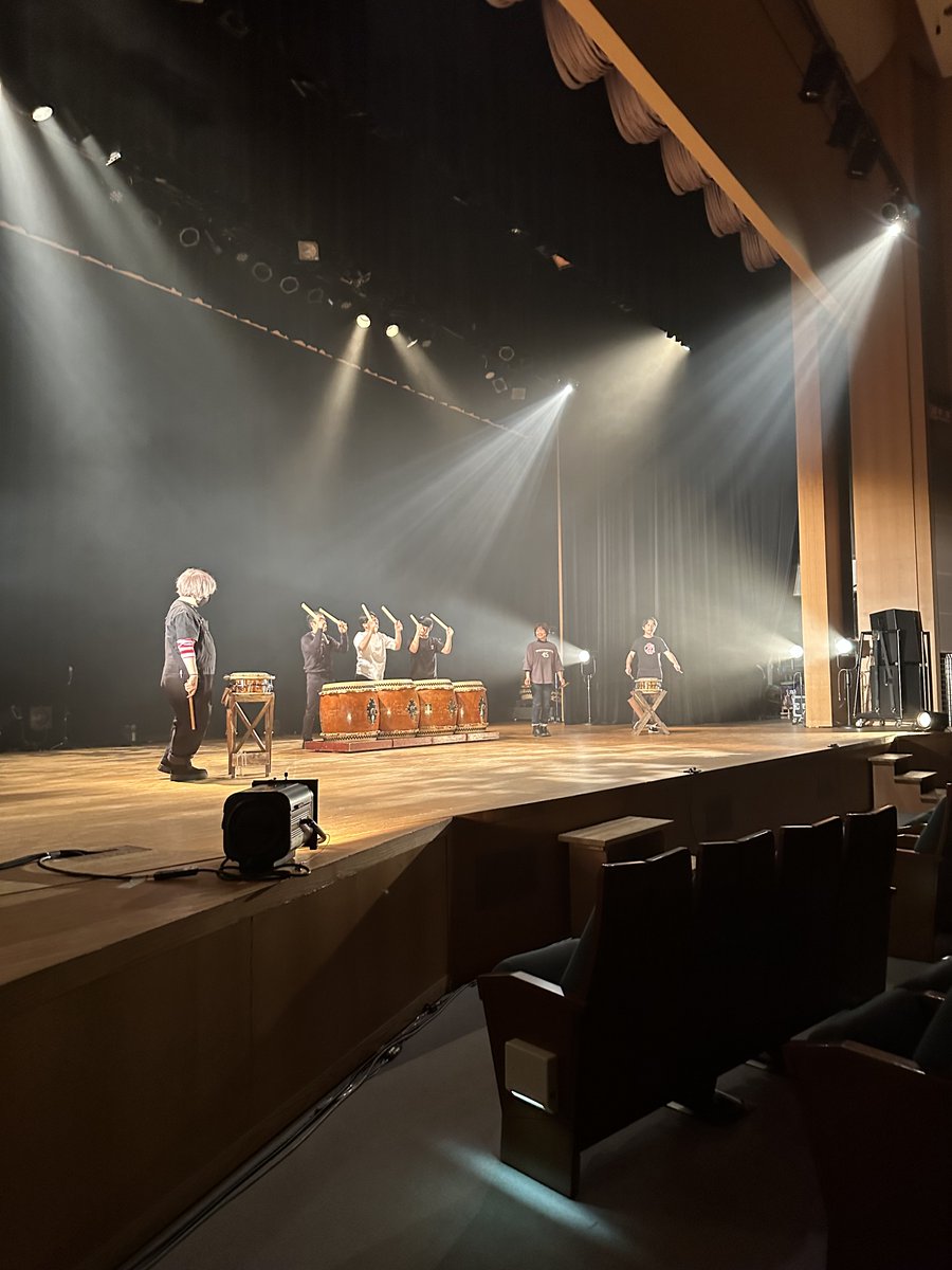espace1997's tweet photo. 3月16日(日)は早川太鼓エスパスの陣・弐拾六を開催します‼️音響、照明も入り、いつも以上に練習に気合が入っております😤そして今年はエスパス和太鼓クラブも出演🤗１年間の練習成果を発表します‼️皆様のお越しをお待ちしております😊
 会場/エスパスセンター　開場/13：30　開演/14：00 https://t.co/IEqTP7VYUl