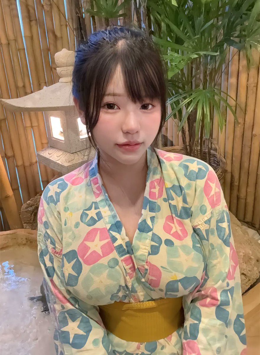 thatvasya's tweet photo. 去日本玩
#羞辱 #反差 #母狗 https://t.co/7NXt8BkKtw
