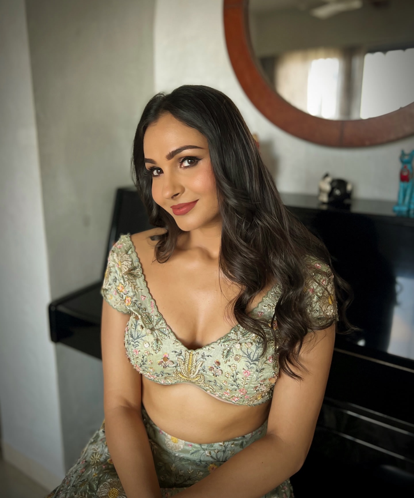 GmFNrmPagAAHcq5?format=jpg&name=large