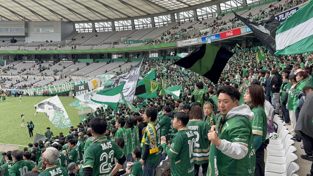 hamaaya's tweet photo. 東京ヴェルディvs名古屋グランパス
2-1
逆転！最高！
山見、綱島ほんまナイス！！ https://t.co/iZYLTRhSRs
