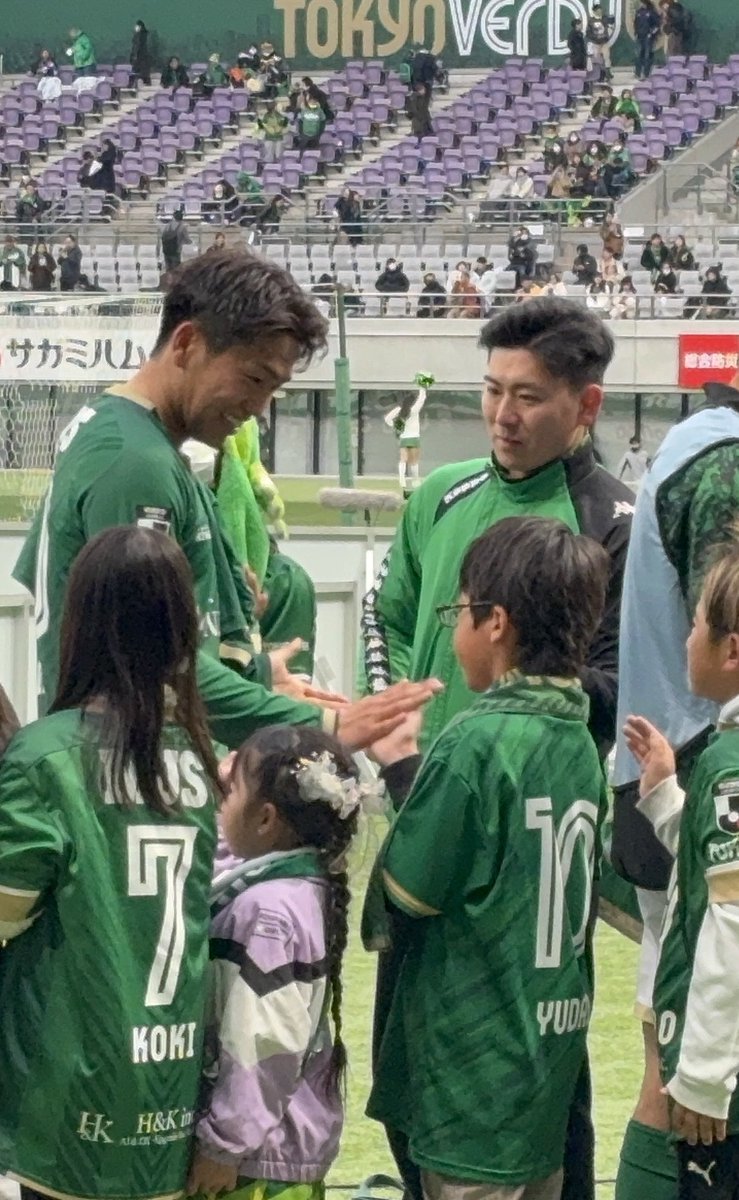 hamaaya's tweet photo. 東京ヴェルディvs名古屋グランパス
2-1
逆転！最高！
山見、綱島ほんまナイス！！ https://t.co/iZYLTRhSRs