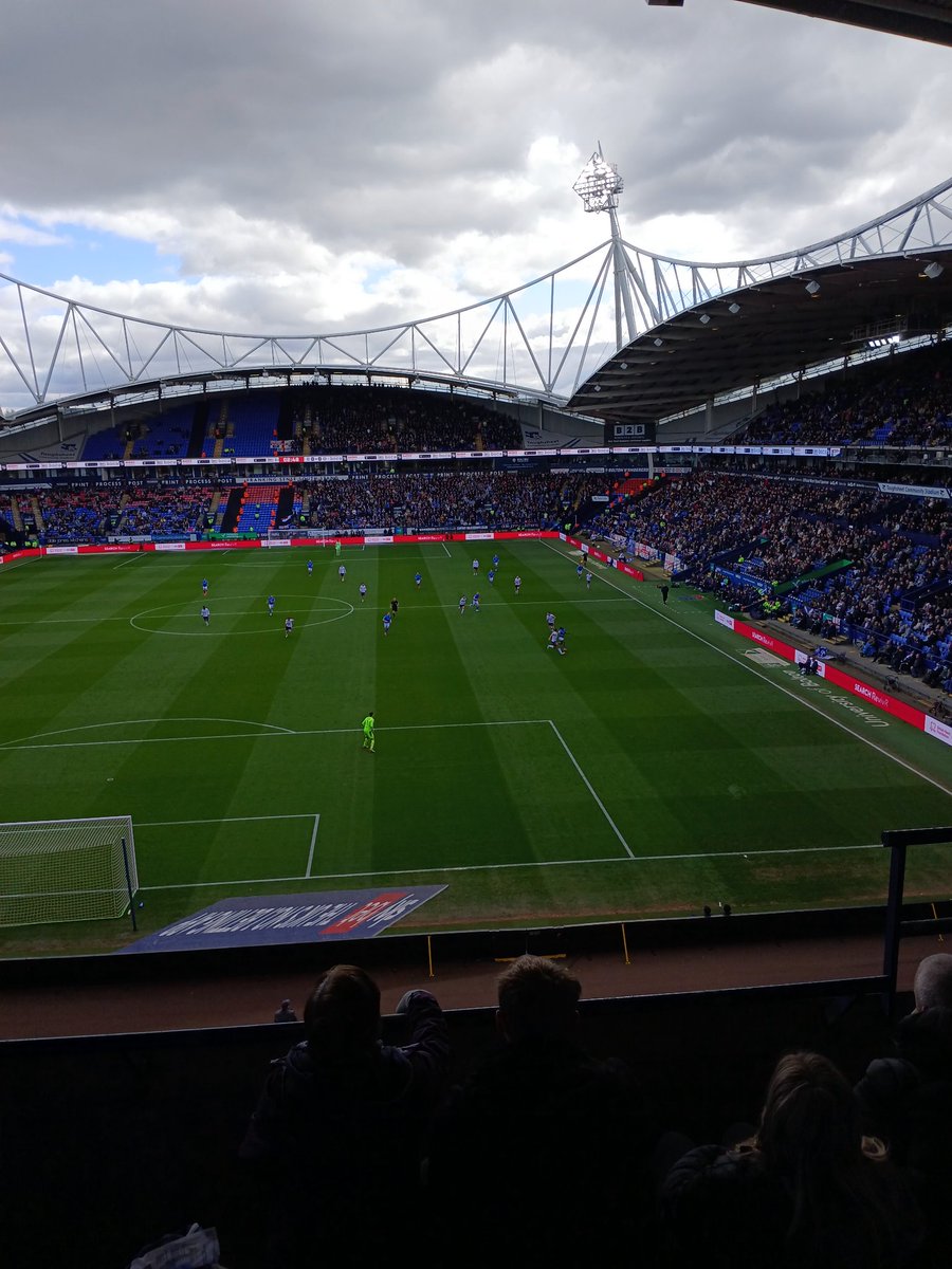 BrightLeadChris's tweet image. Come on @OfficialBWFC!⚽️