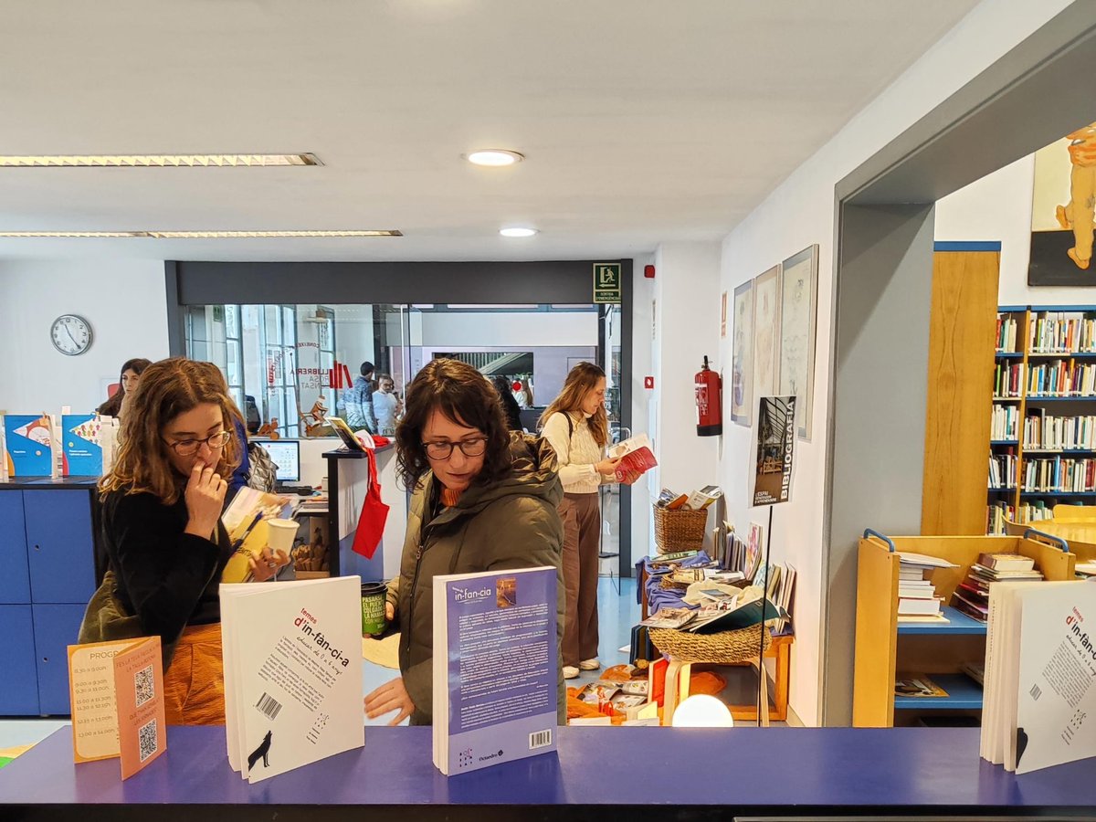 Rosa Sensat (@rosasensat) on Twitter photo Última sessió! Taula Rodona amb #GinoFerri, #IriaGonzález, #EsterCarreras, <a href="/MarionaGenis/">Mariona Genís</a> i #CarlaDabau.
👏Esperem que la jornada hagi servit per detectar barreres d'aprenentatge i formular estratègies que garanteixin una educació inclusiva i equitativa per a tots. Última sessió! Taula Rodona amb #GinoFerri, #IriaGonzález, #EsterCarreras, <a href="/MarionaGenis/">Mariona Genís</a> i #CarlaDabau.
👏Esperem que la jornada hagi servit per detectar barreres d'aprenentatge i formular estratègies que garanteixin una educació inclusiva i equitativa per a tots.