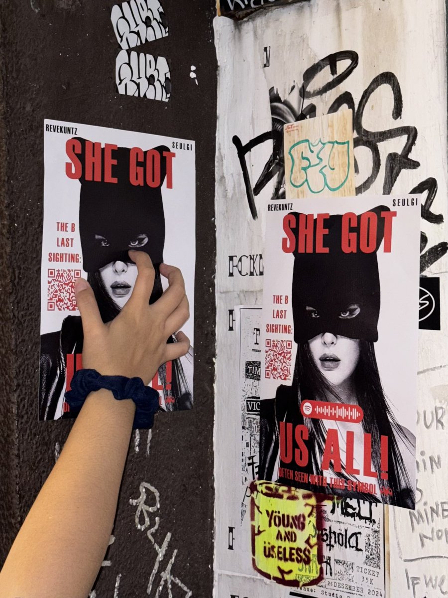 revekuntz's tweet image. [CATCH THE B] 𝐚𝐭 𝐁𝐥𝐨𝐤𝐌 🔍💼

|#CatchTheBInJakarta|

#AccidentallyOnPurpose
#SEULGI #슬기 #RedVelvet #레드벨벳