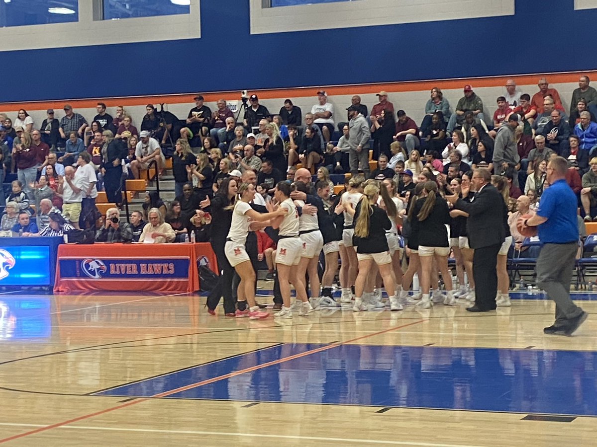 PIAA Girls Basketball AA Quarterfinal

Bishop McCort 47, Kennedy Catholic 43.